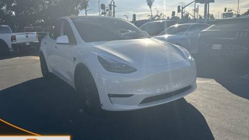 TESLA MODEL Y 2022 7SAYGDEF8NF382762 image